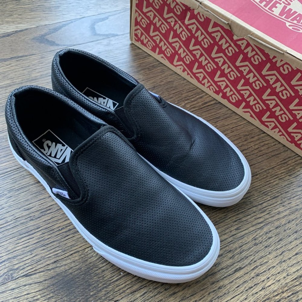 VANS Perf Black Leather Slip-Ons US8 Unisex